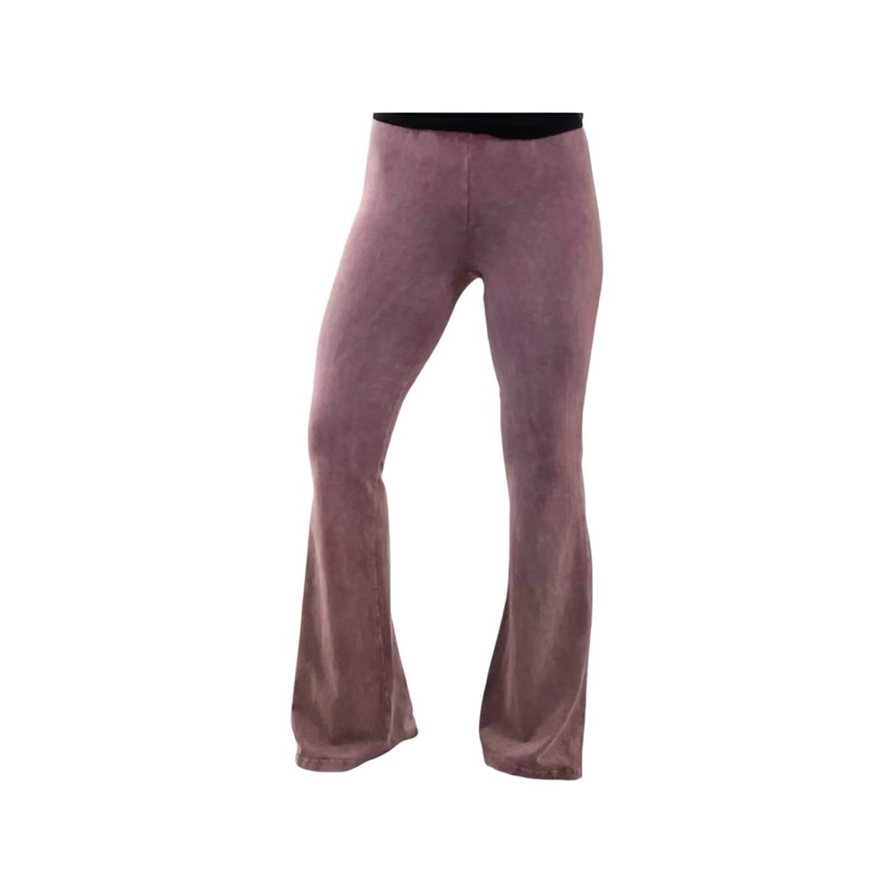 Bellbottom pants in pink mineral was